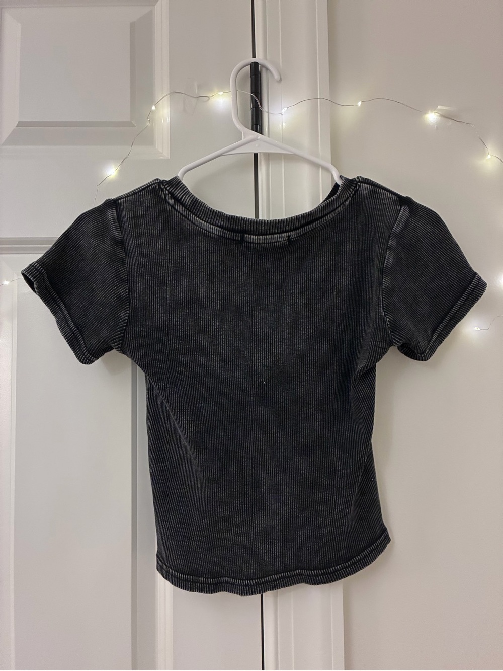 Forever 21 womens Black Ribbed Short Sleeve Tee